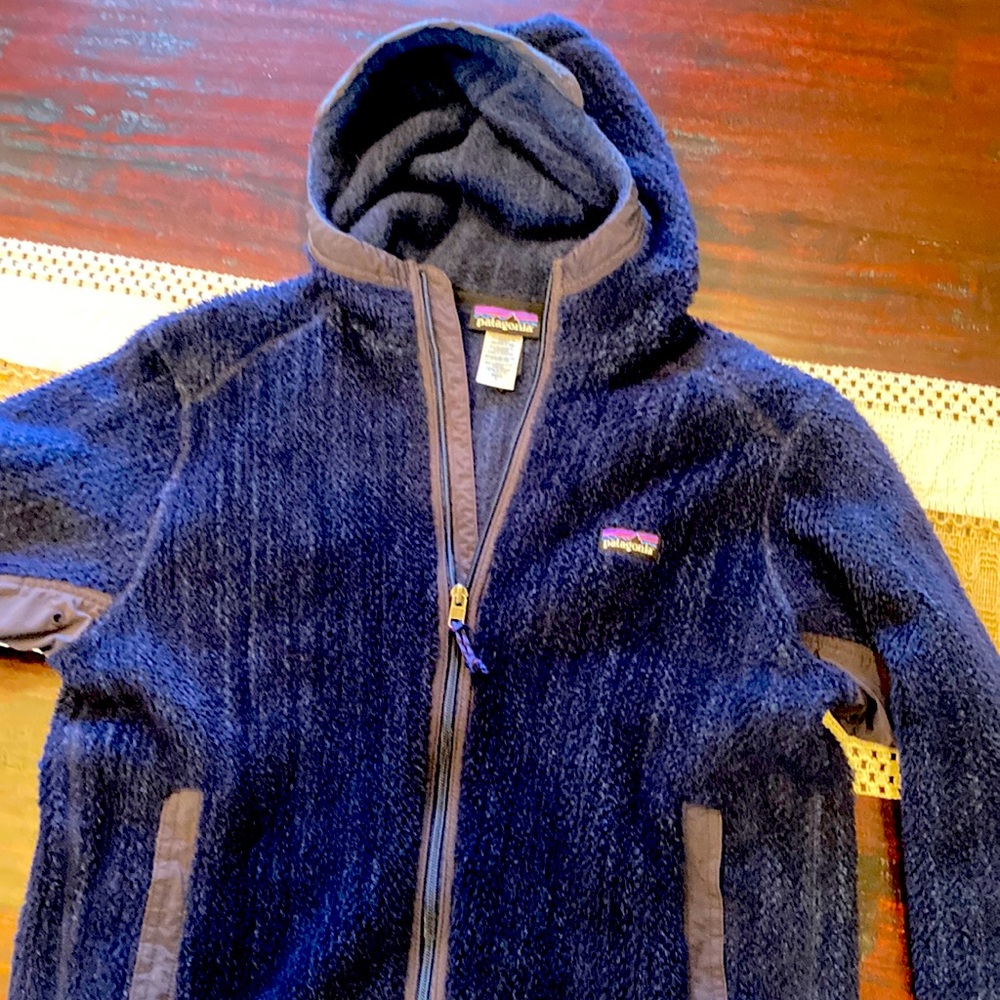 Dark blue gently worn mens small , Fit’s women 8 to 10
